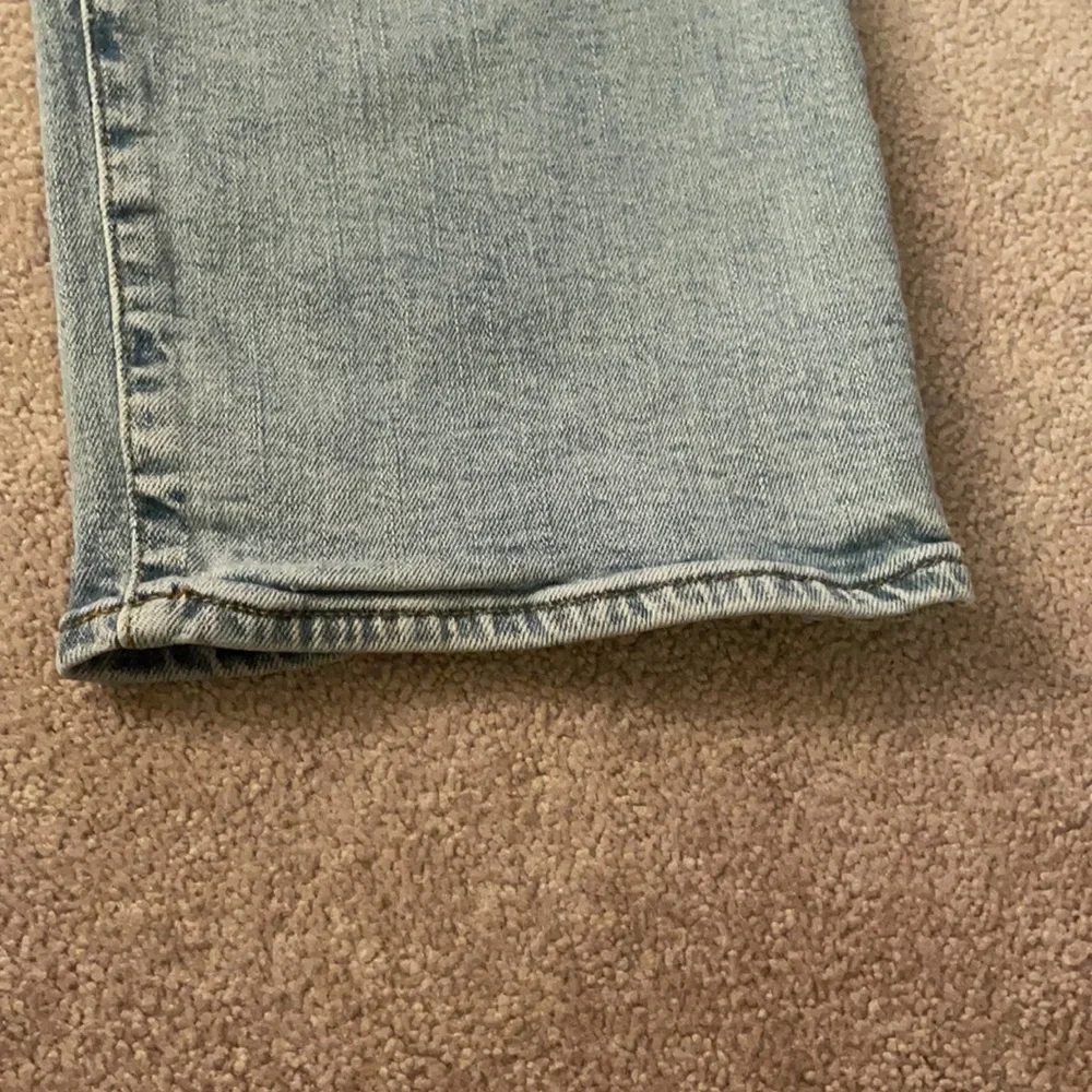 GAP light jeans